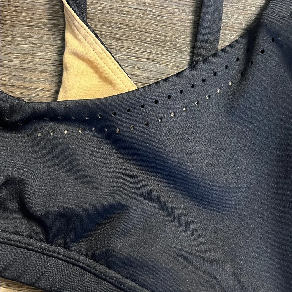 Buffbunny Collection Limitless Laser Cut Athletic Sports Bra Small